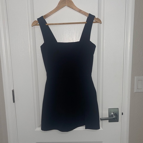 REFORMATION Daria Ecomove Active Dress Black {$98} Square Neck Stretch Medium - Picture 4 of 9